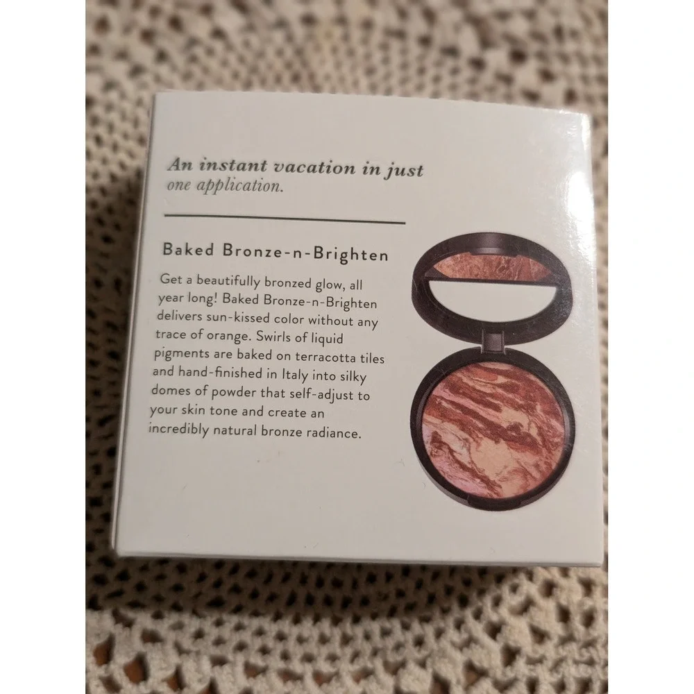 Laura Geller Baked Bronze-n-Brighten Multipurpose Bronzer Medium 0.32oz New